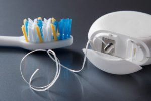 toothbrush floss 1